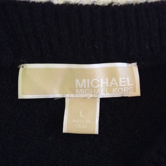 Michael Kors "L" V-neck Sweater, Wool/Acrylic Blend, Cable knit, Warm and cozy - Picture 4 of 5